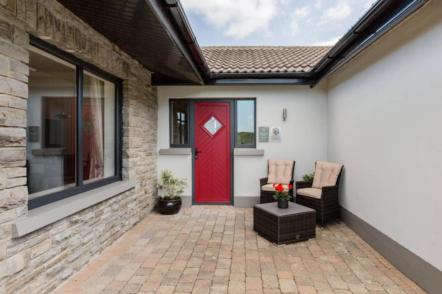 Luxury Lodges In Doolin Village With Hot Tubs 외부 사진
